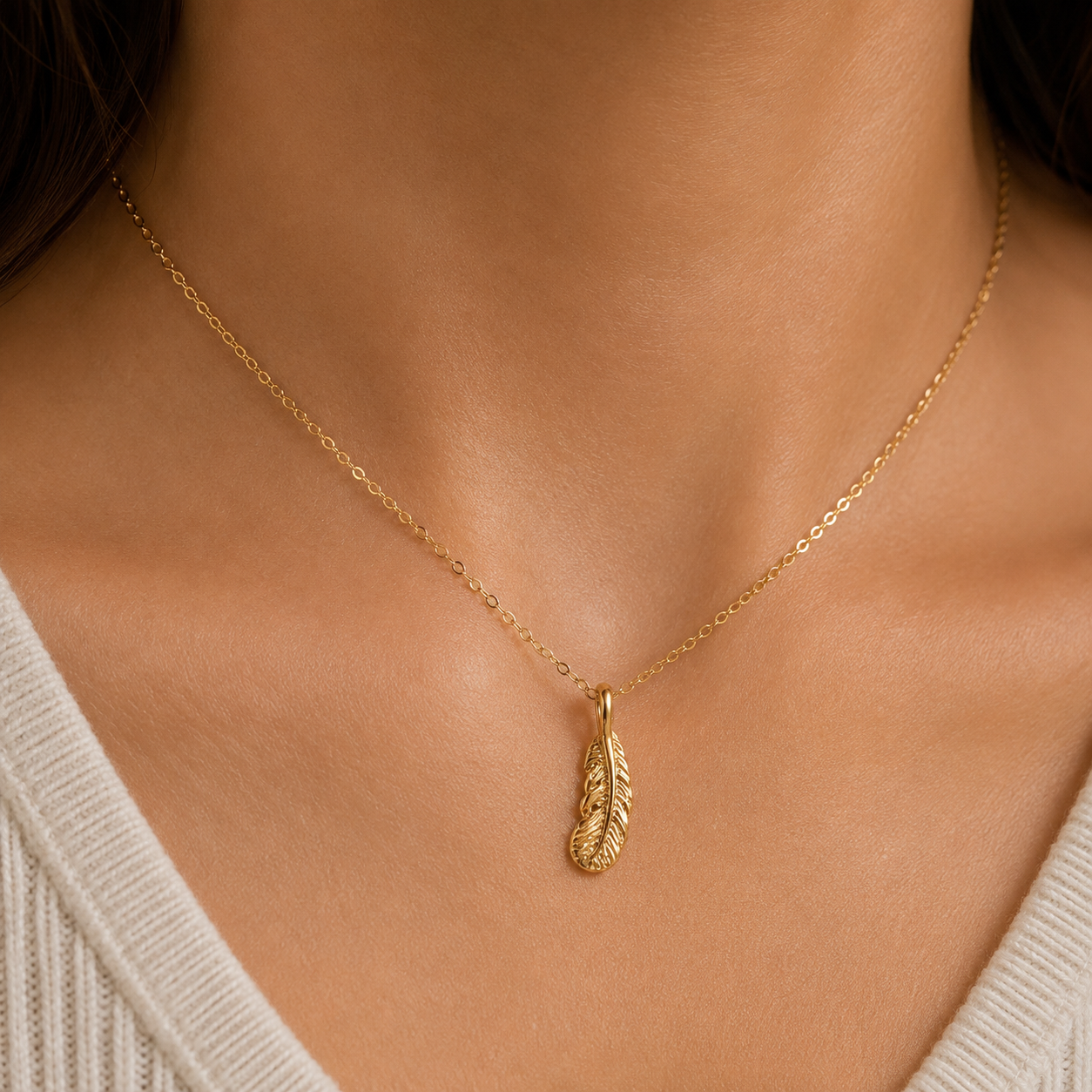 18ct Solid Gold Necklace + 24ct Solid Gold Leaf Pendant 4
