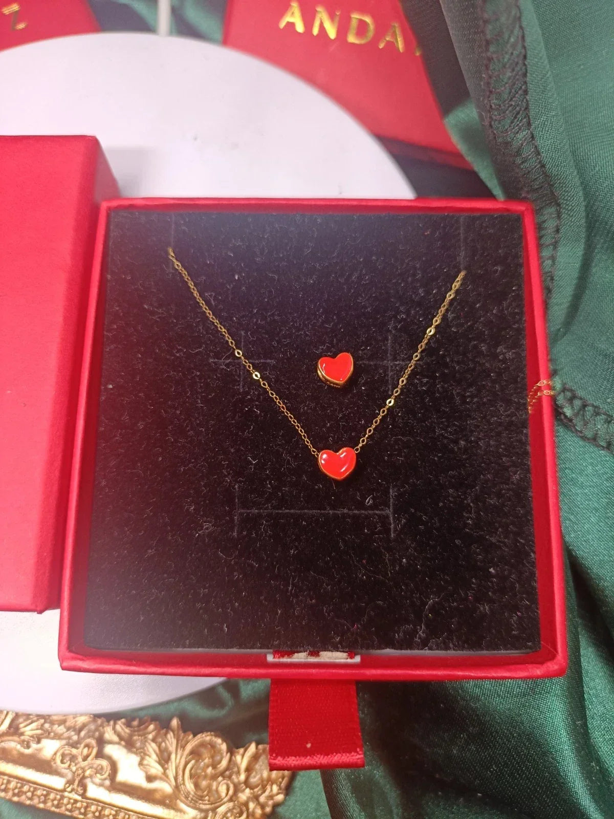 18ct Solid Gold Necklace + 24ct Solid Gold Heart Pendant 1