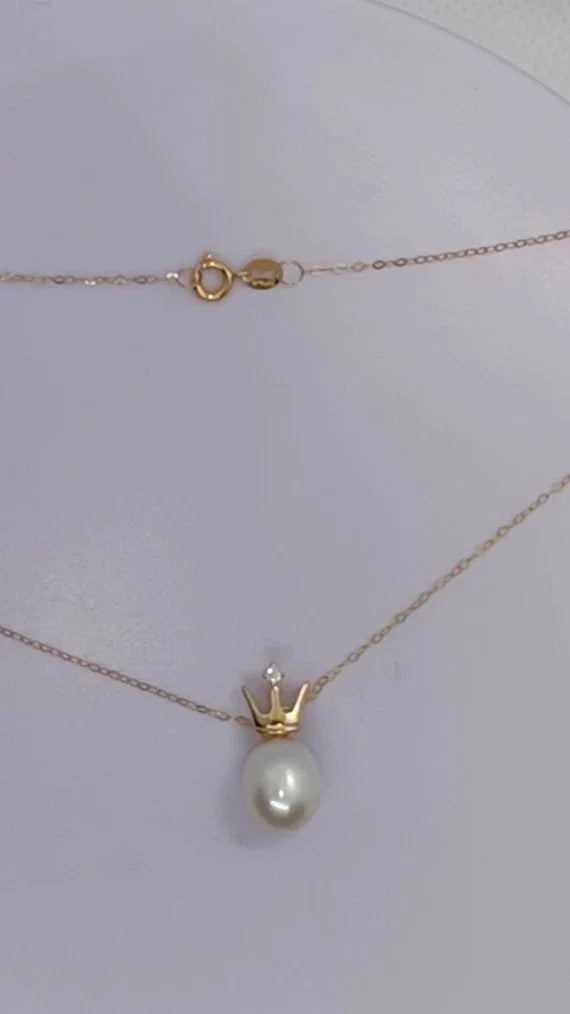 Solid 18Ct Gold Necklace + Freshwater Pearl 18ct Gold Pendent 1